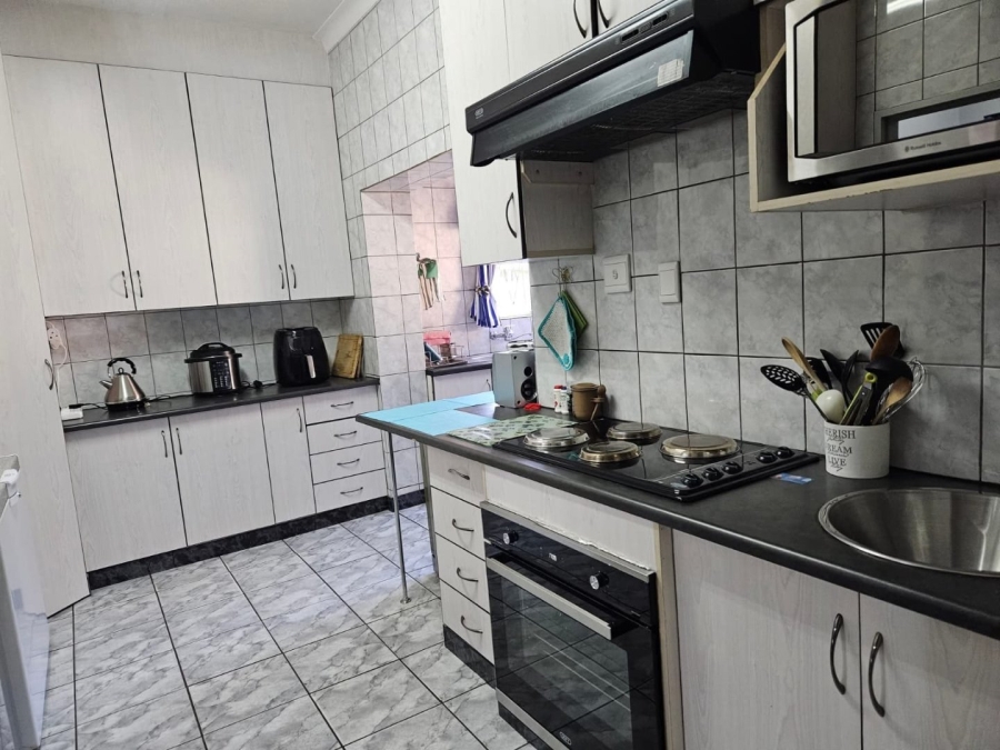 3 Bedroom Property for Sale in Cassandra Northern Cape